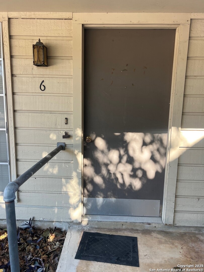 624 N Main St unit 6, Boerne, TX 78006 - photo 1