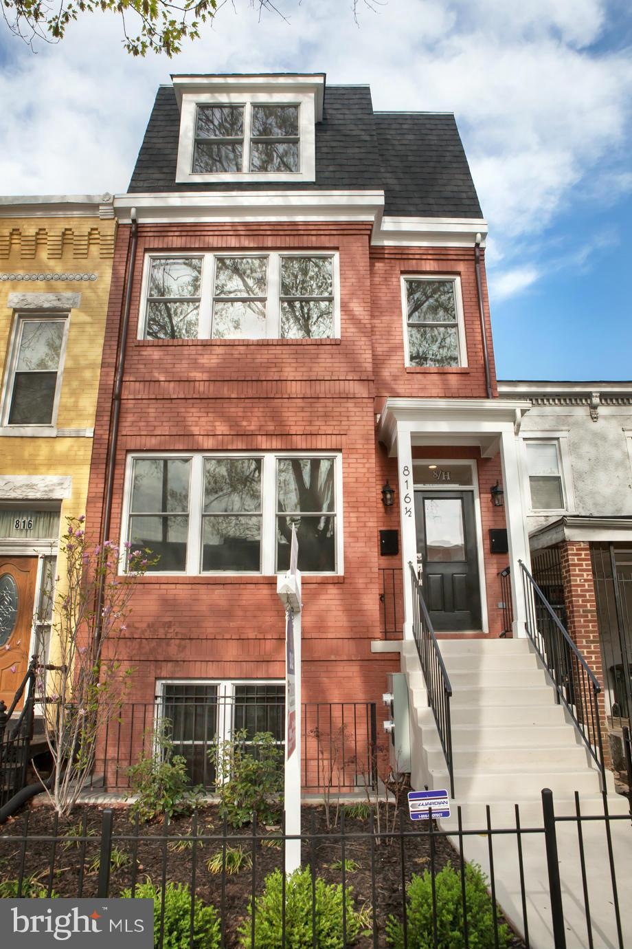 816 8th St NE unit 2, Washington, DC 20002 - photo 1