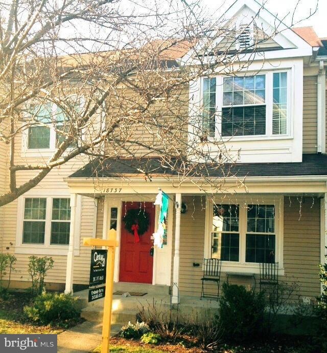 18737 Martins Landing Dr, Germantown, MD 20874 - photo 1