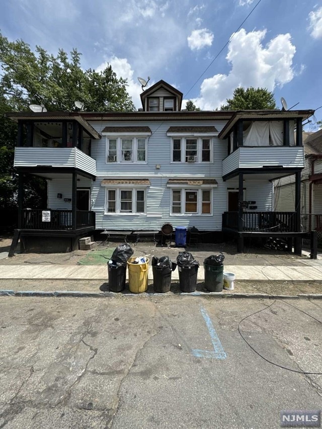 10-12 N Bridge St, Paterson, NJ 07522 - photo 1