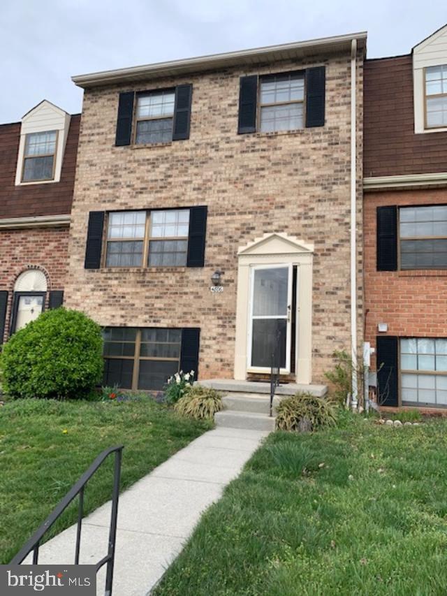 4806 Grand Bend Dr, Catonsville, MD 21228 - photo 1