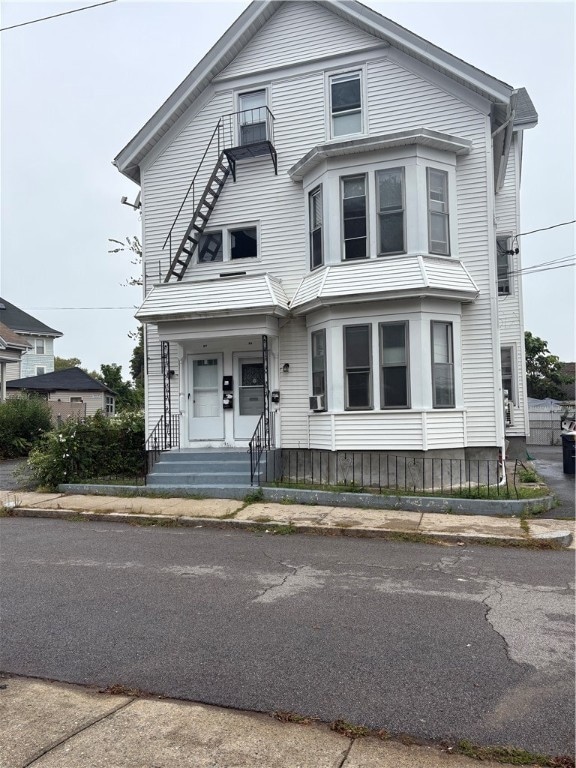 55 Brown St unit 3, Pawtucket, RI 02860 - photo 1