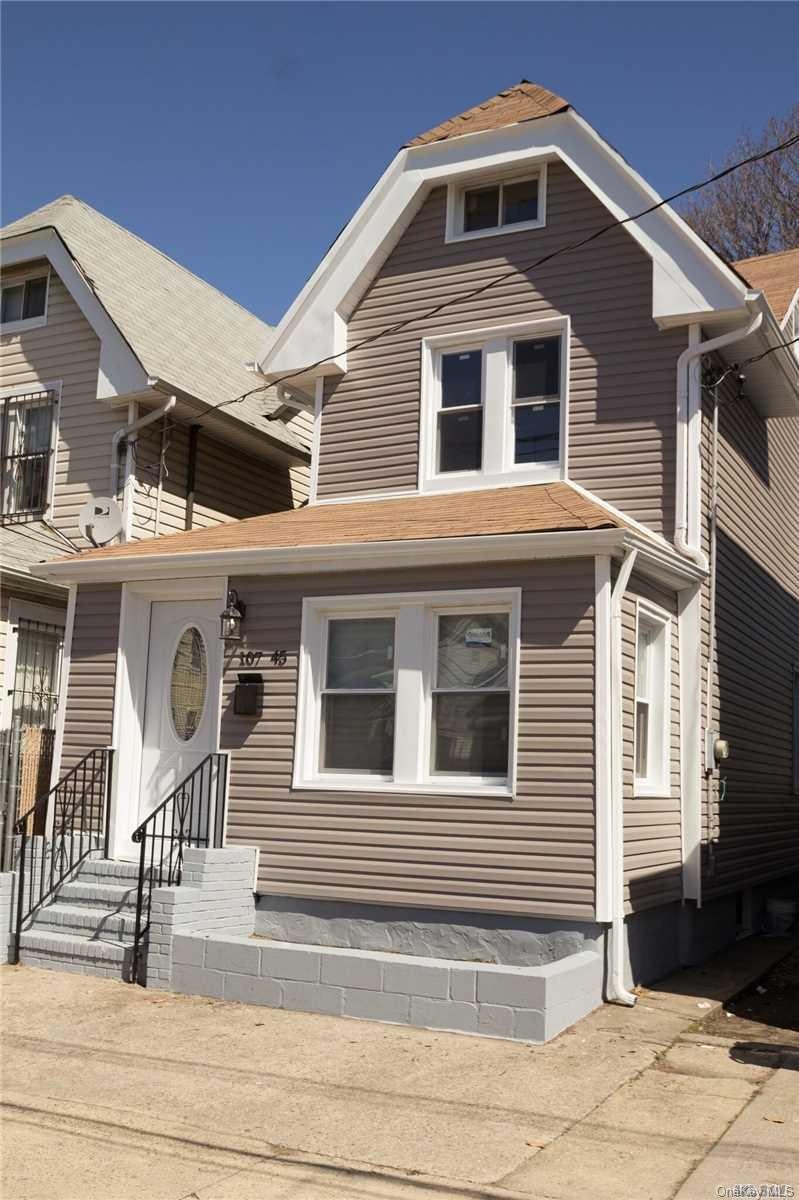 10745 164th St, Jamaica, NY 11433 - photo 1