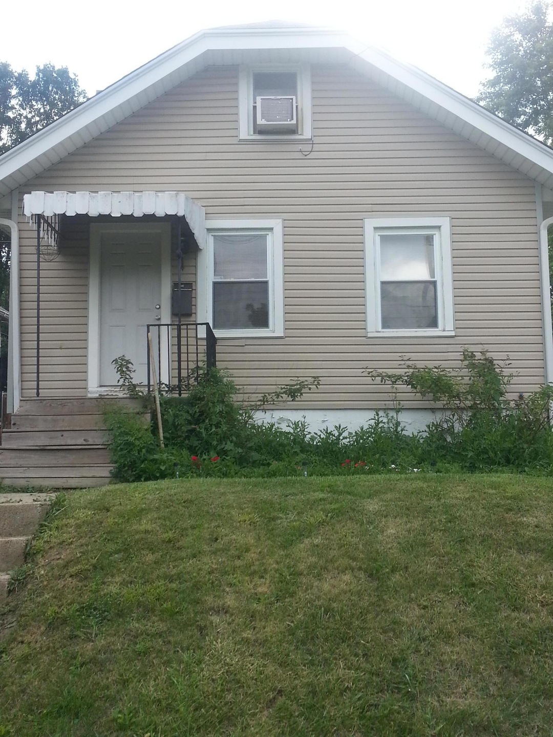 Wheatland Outside