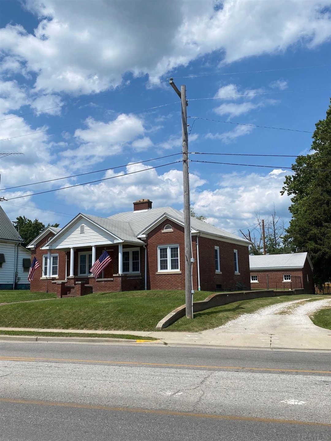 1130 A St NE, Linton, IN 47441 - photo 1