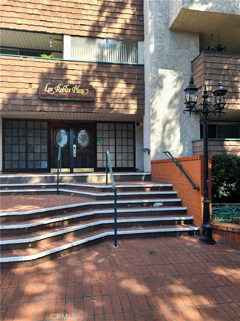 360 S Euclid Ave unit 122, Pasadena, CA 91101 - photo 1