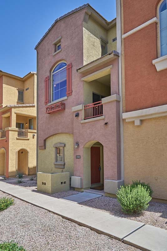 Front View-Villagio Unit 1592