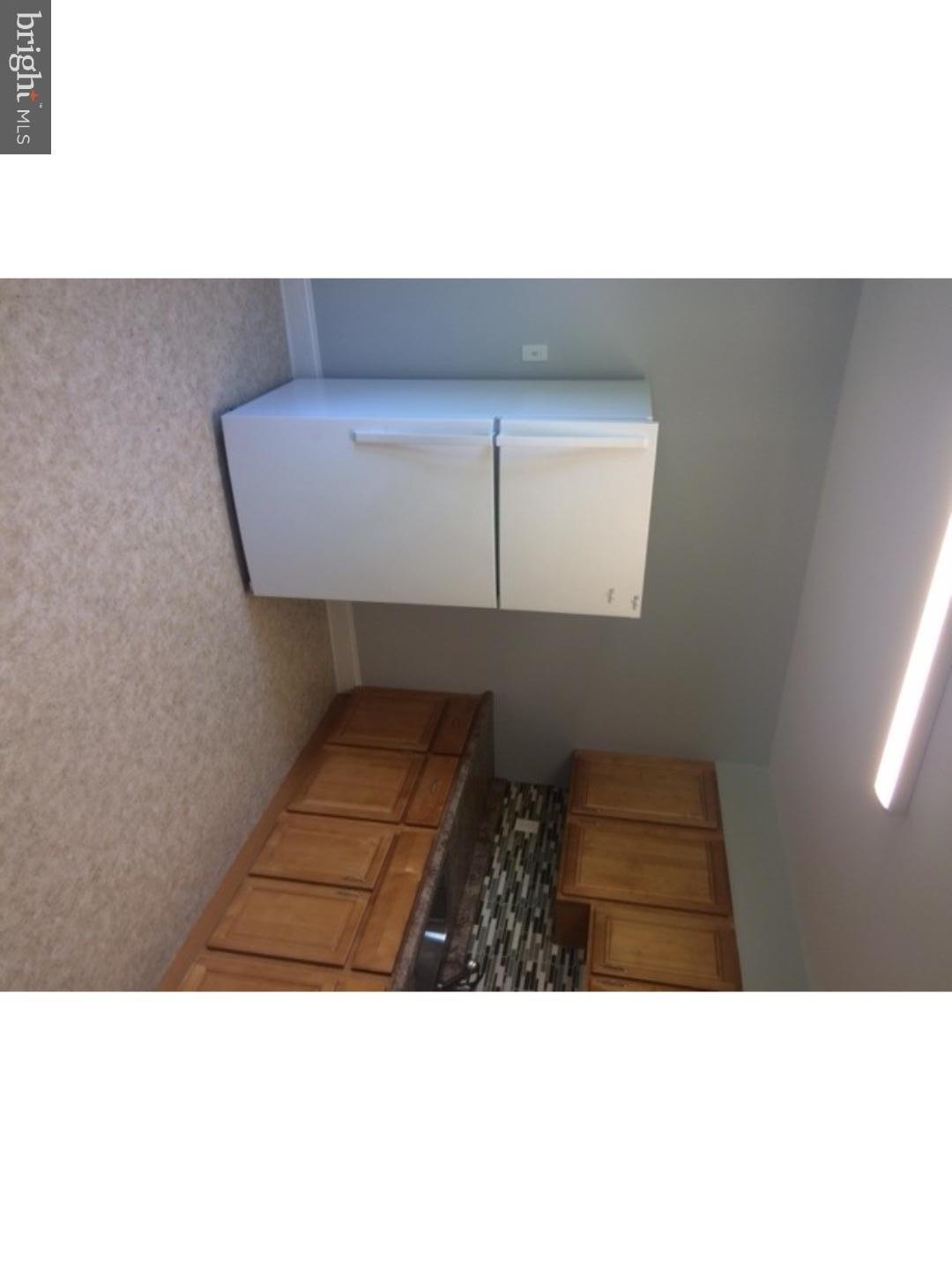 211 Magnolia St, Beverly, NJ 08010 - photo 1