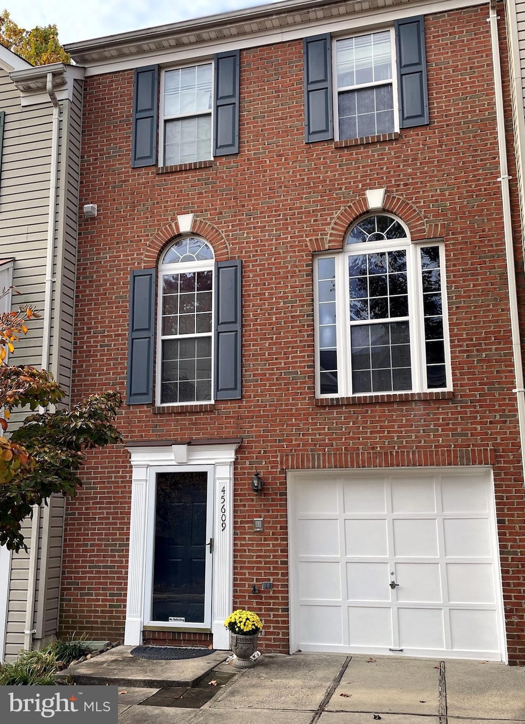 45609 Iron Horse Terrace, Sterling, VA 20166 - photo 1