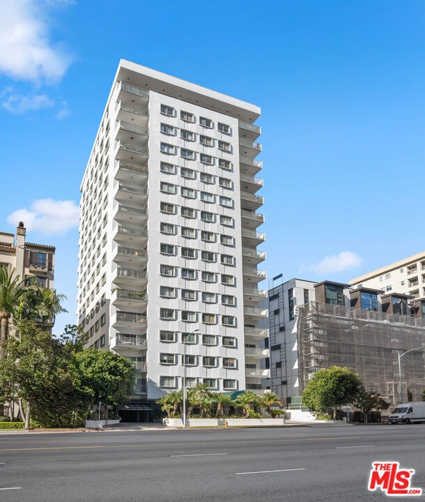 Sold $694,000 • Co-Listing Agent