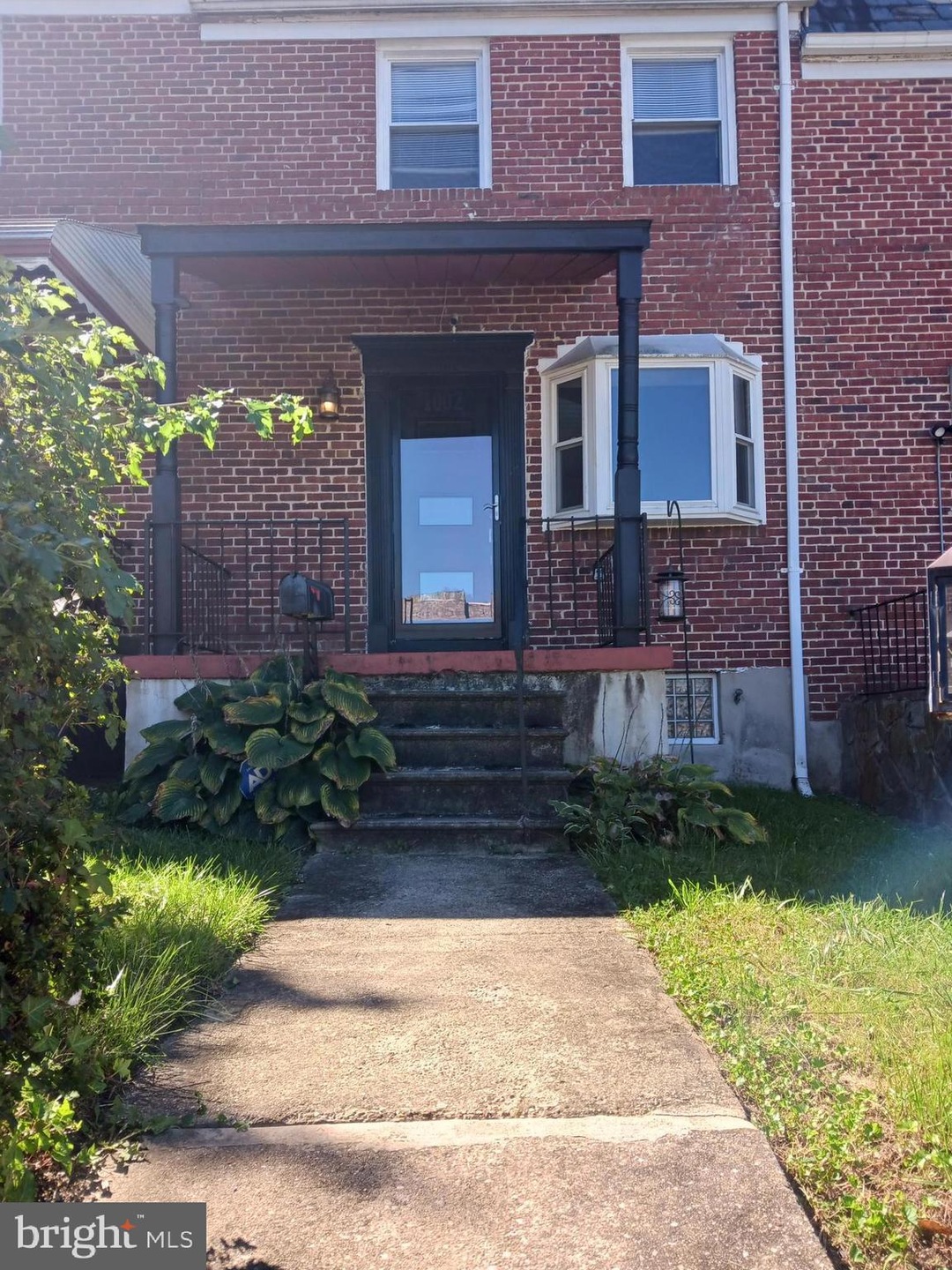 1002 Stamford Rd, Baltimore, MD 21229 - photo 1