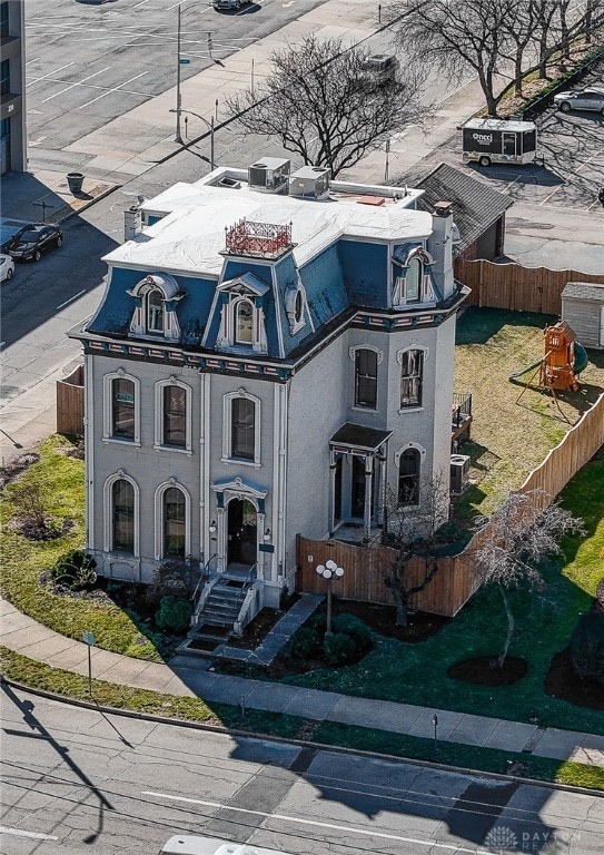 208 W Monument Ave, Dayton, OH 45402 - photo 1