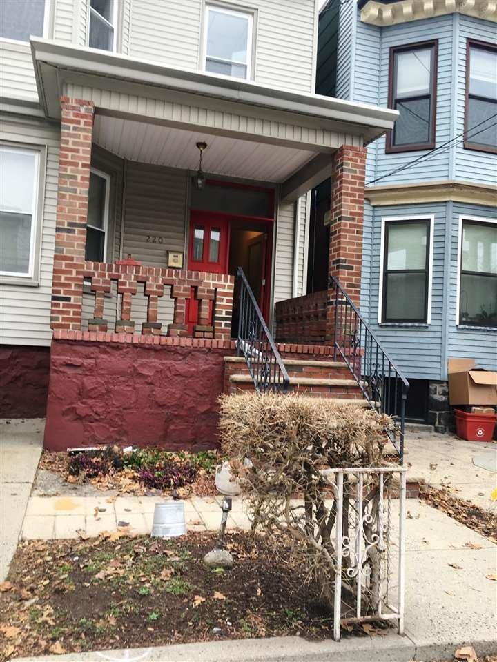 220 Oak St unit 2nd Floor, Weehawken, NJ 07086 - photo 1