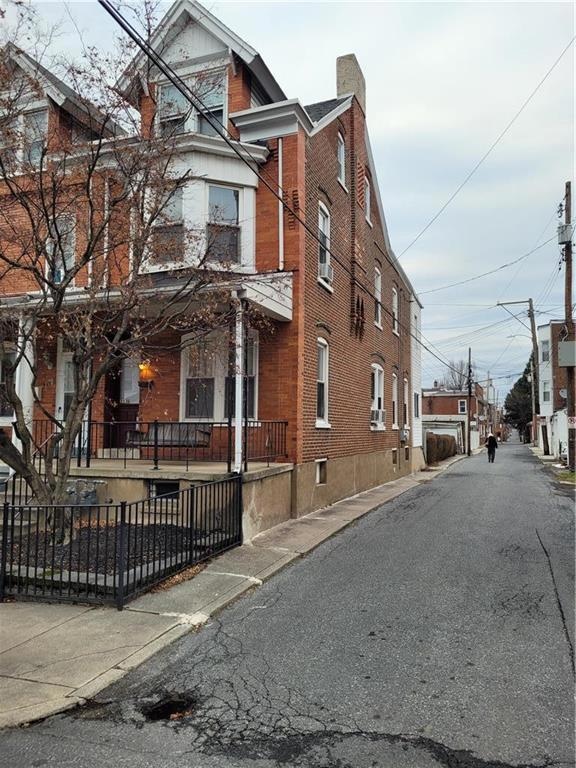 313 N Fulton St, Allentown, PA 18102 - photo 1