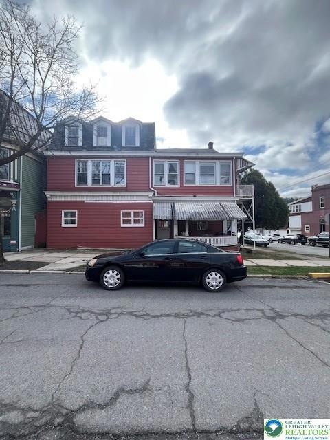 502 Center St unit 3, Jim Thorpe, PA 18229 - photo 1