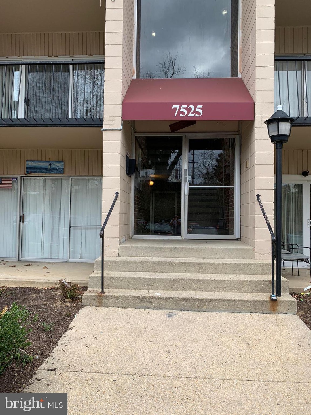 7525 Riverdale Rd unit 1804, New Carrollton, MD 20784 - photo 1