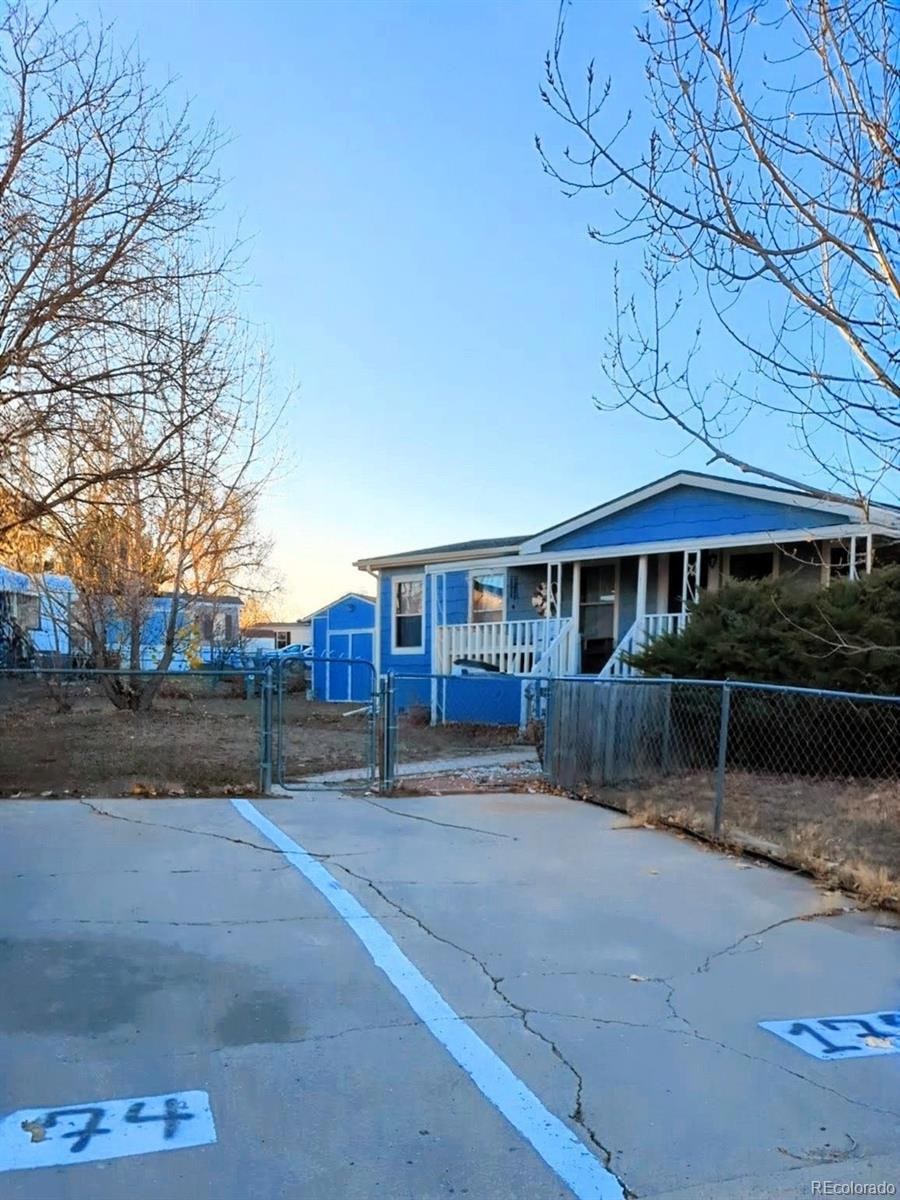 10201 Riverdale Rd unit 174, Thornton, CO 80229 - photo 1