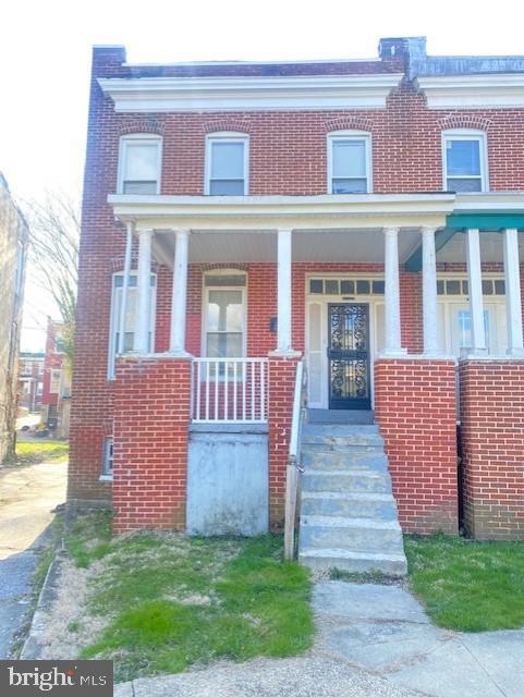 3421 Dupont Ave, Baltimore, MD 21215 - photo 1