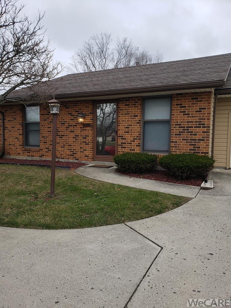 3750 Mount Vernon Place unit 4, Lima, OH 45804 - photo 1