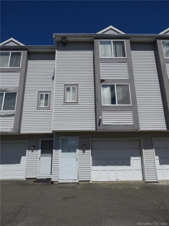 35 Pearl Lake Rd unit Q, Waterbury, CT 06706 - photo 1