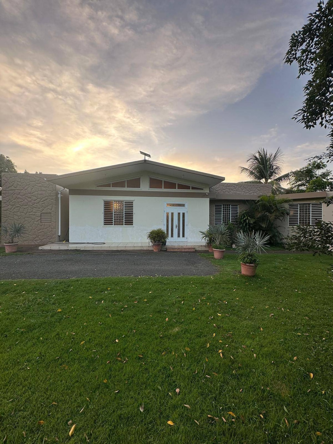 Carr 411 Km 1 0, Aguada, PR 00602 - photo 1