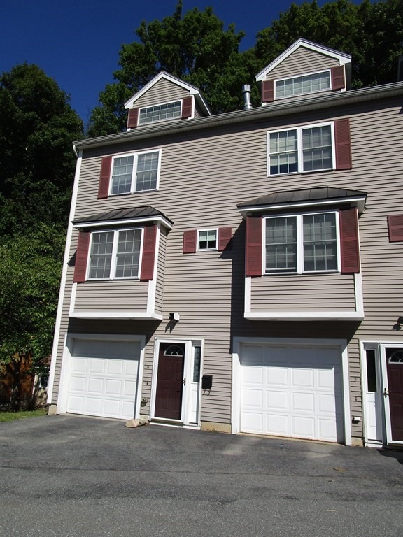 Sold $385,000 • Co-Listing Agent