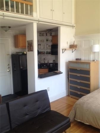 425 Beacon St (Furn ) unit 2, Boston, MA 02115 - photo 1