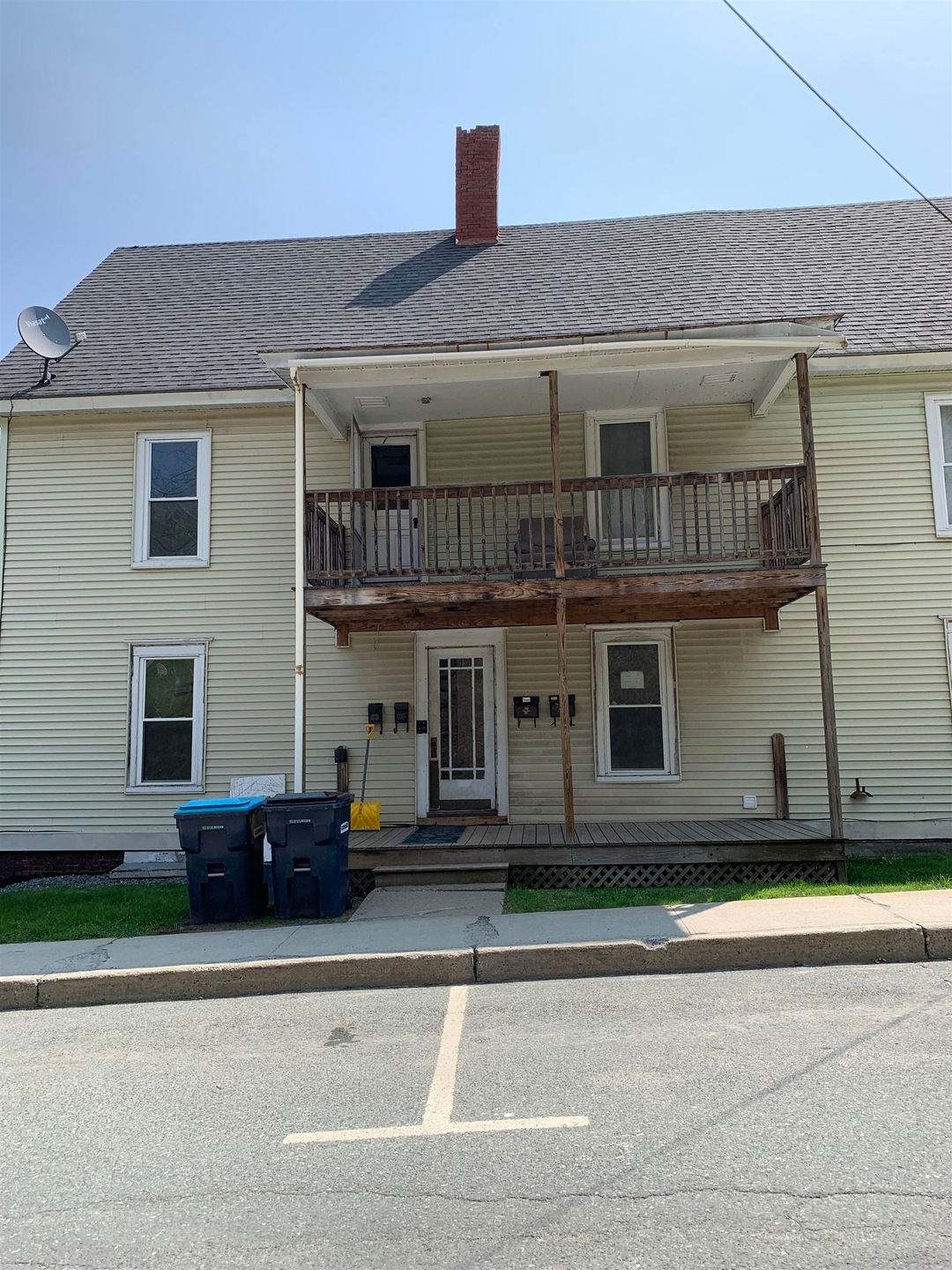 96 Cherry St unit 2, Saint Johnsbury, VT 05819 - photo 1