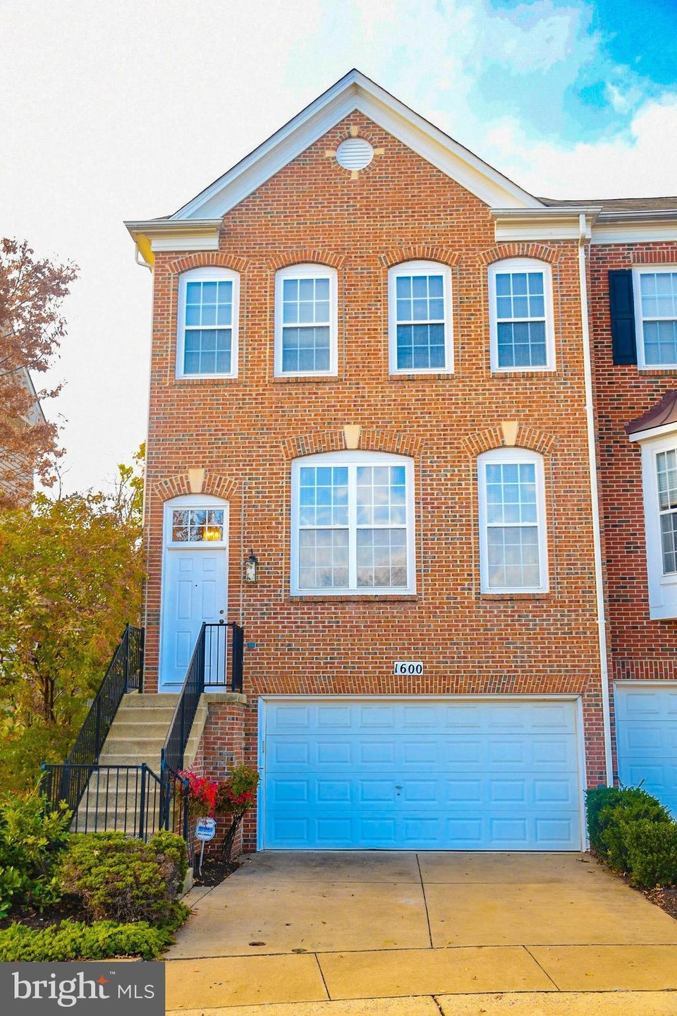 1600 White Oak Vista Dr, Silver Spring, MD 20904 - photo 1