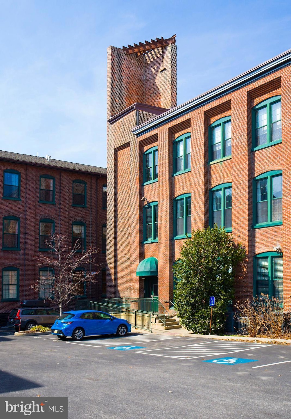 Sold $230,000 • Co-Listing Agent