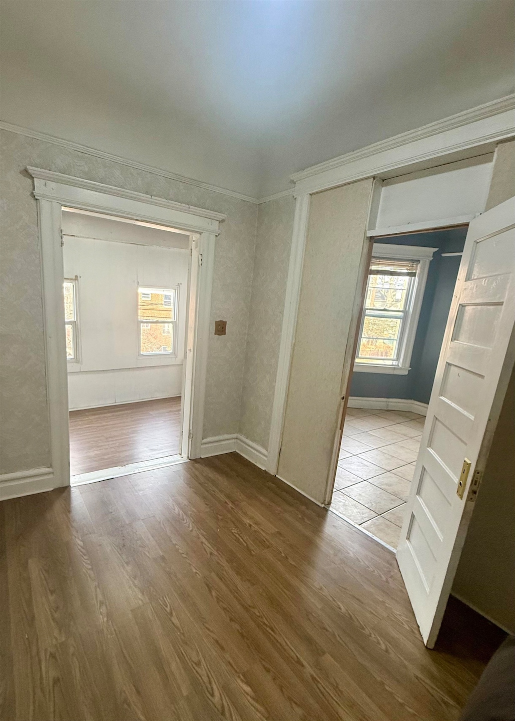 110 Lincoln Ave unit 2, Newark, NJ 07104 - photo 1