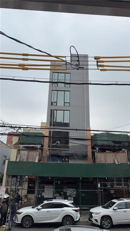 824 56th St unit 3, Brooklyn, NY 11220 - photo 1