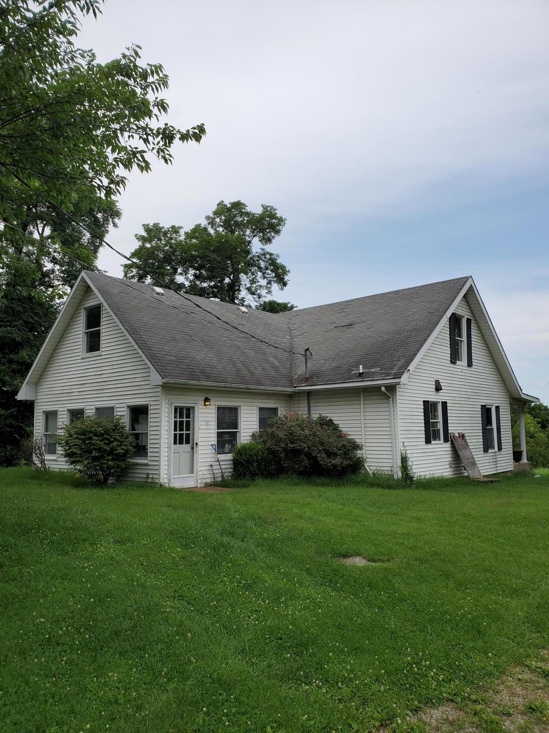 840 Burgin Rd, Harrodsburg, KY 40330 - photo 1