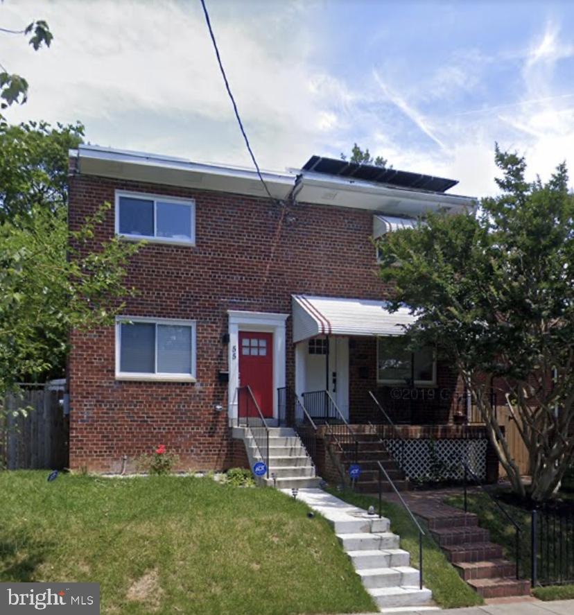 53 46th St NE, Washington, DC 20019 - photo 1
