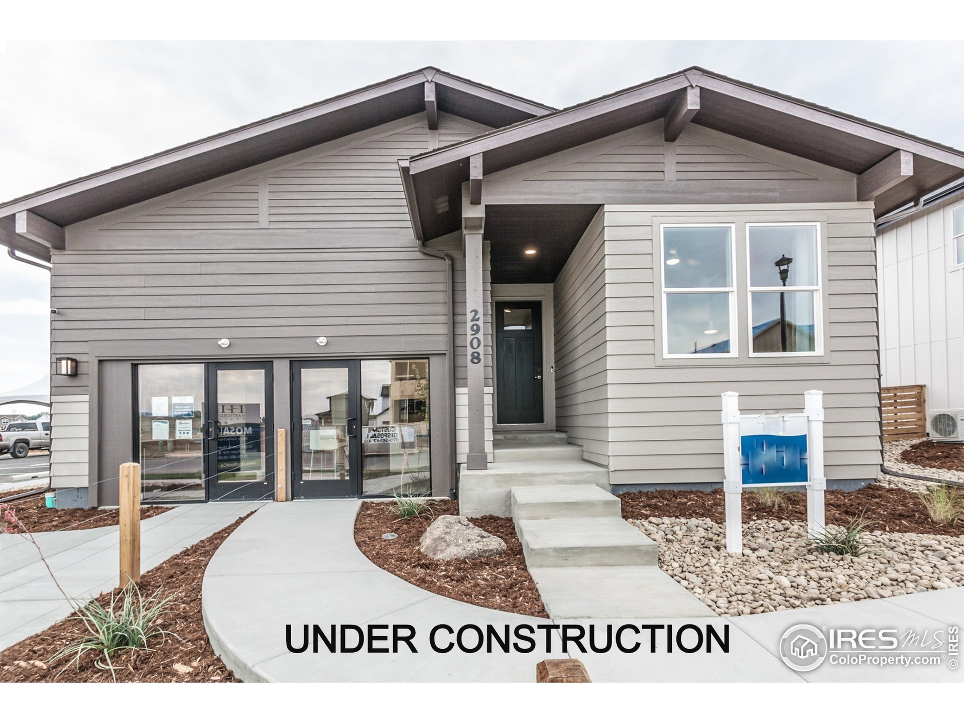 EXAMPLE PHOTO: EXTERIOR