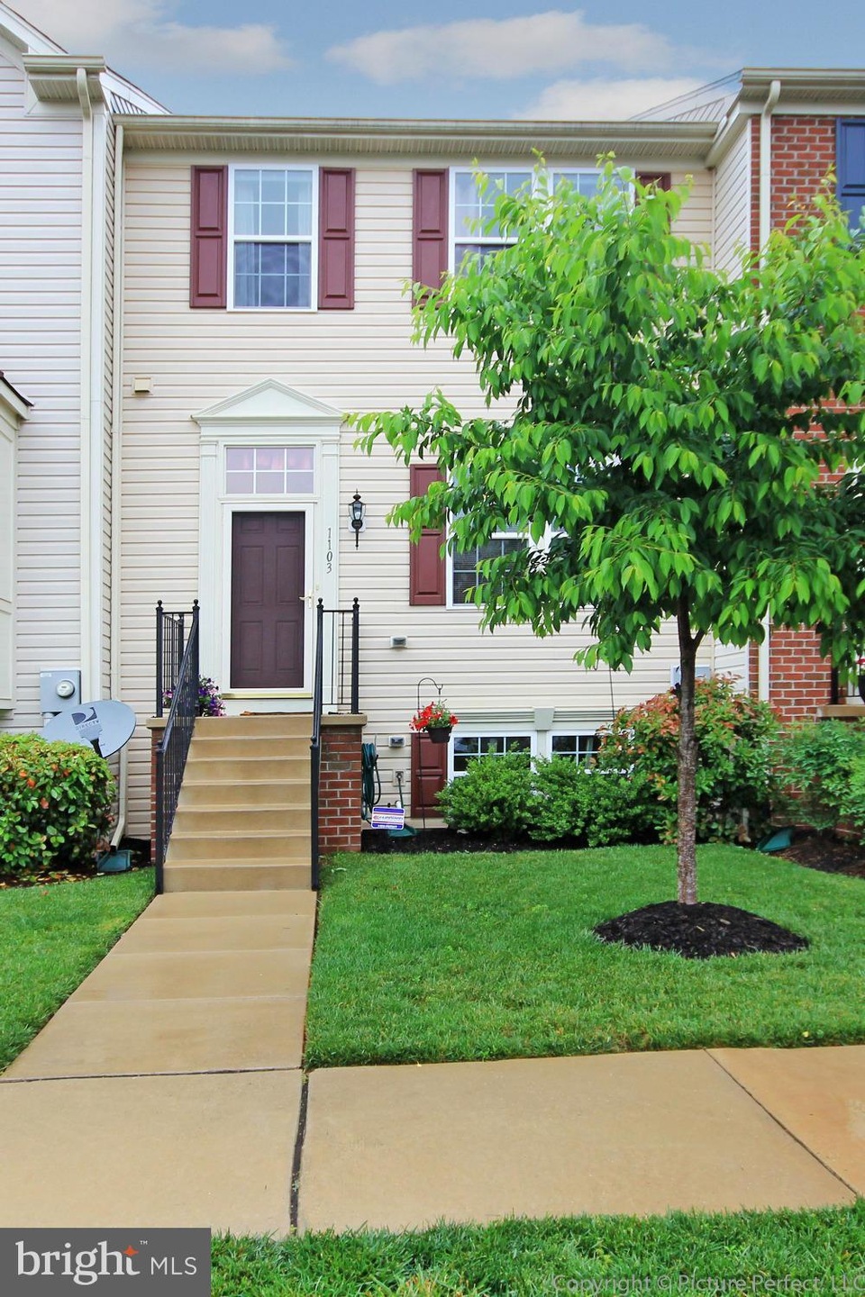 1103 Spring Run Ct, Frederick, MD 21702 - photo 1