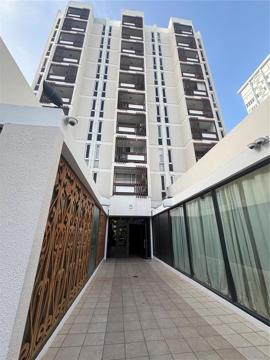 1407 Ashford Ave unit 605, San Juan, PR 00907 - photo 1