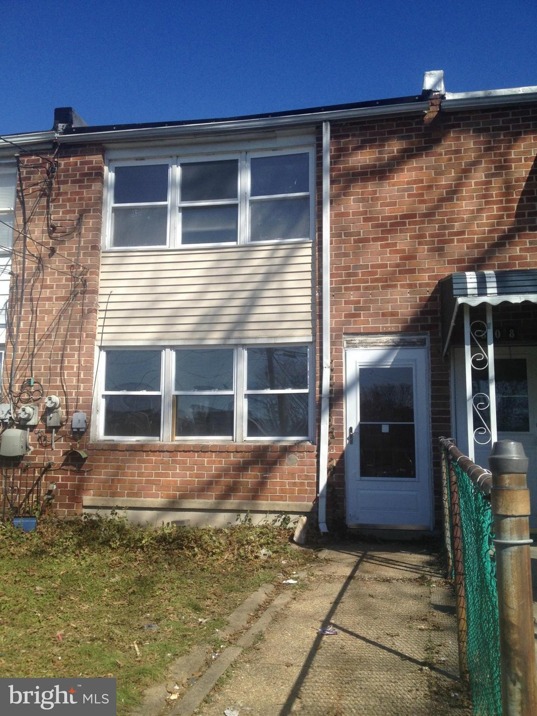 806 Rambo Ct, Halethorpe, MD 21227 - photo 1