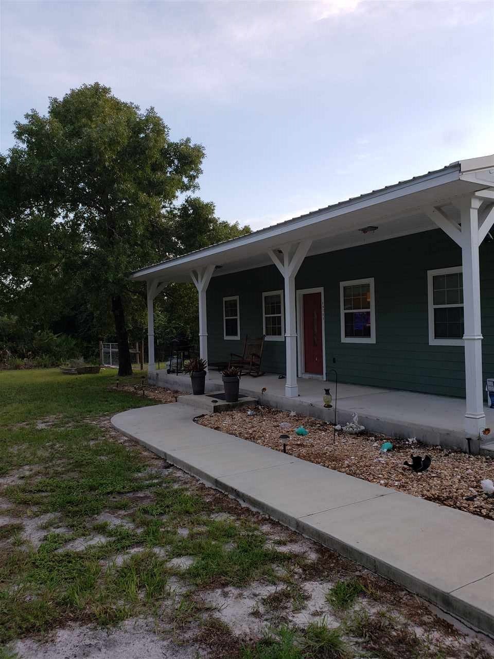 15715 Bonita Blvd, Perry, FL 32348 - photo 1