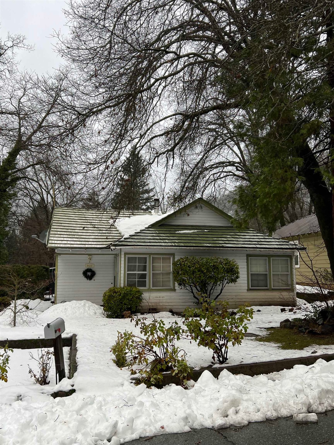 4429 Gleaves Ave, Dunsmuir, CA 96025 - photo 1