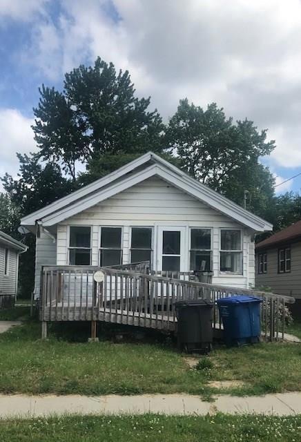 2738 E Grand Ave, Des Moines, IA 50317 - photo 1