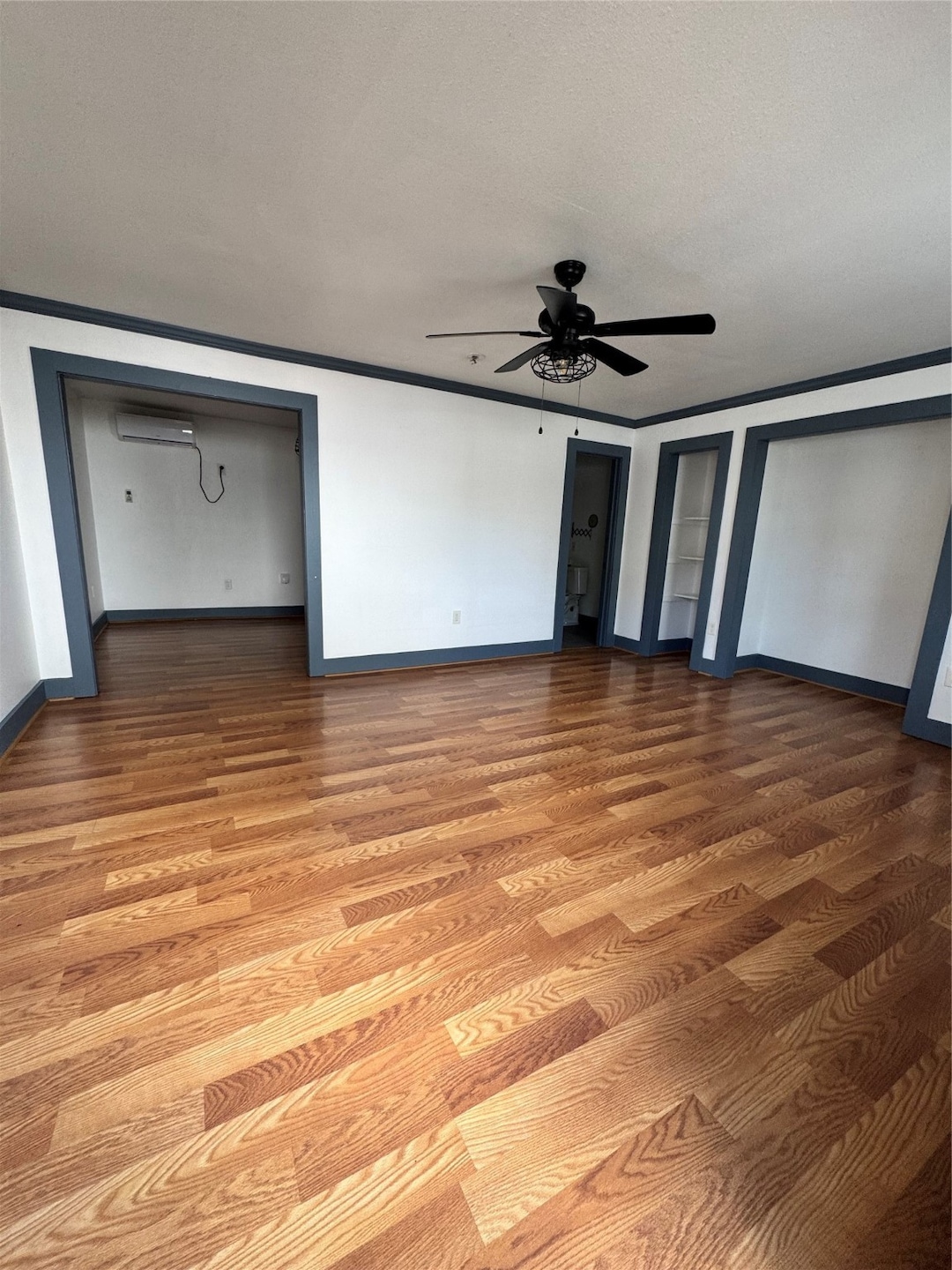 Open concept to kitchen and breakfast from living/
