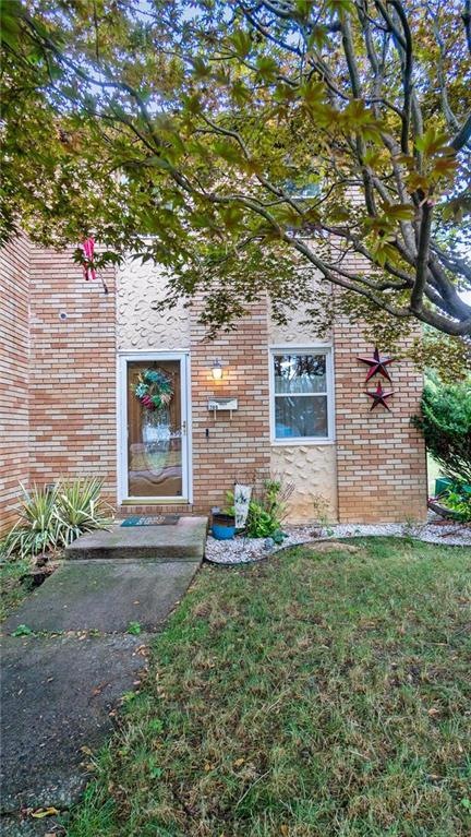 709 S 11th St unit 711, Allentown, PA 18103 - photo 1