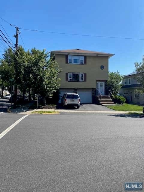 375 Broad St, Carlstadt, NJ 07072 - photo 1