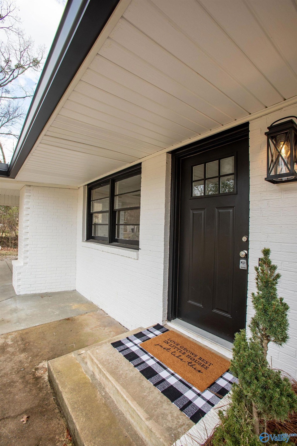 69 Alpine View, Gadsden, AL 35901 - photo 1