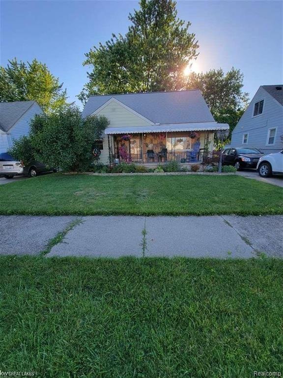 25199 Buick St, Roseville, MI 48066 - photo 1