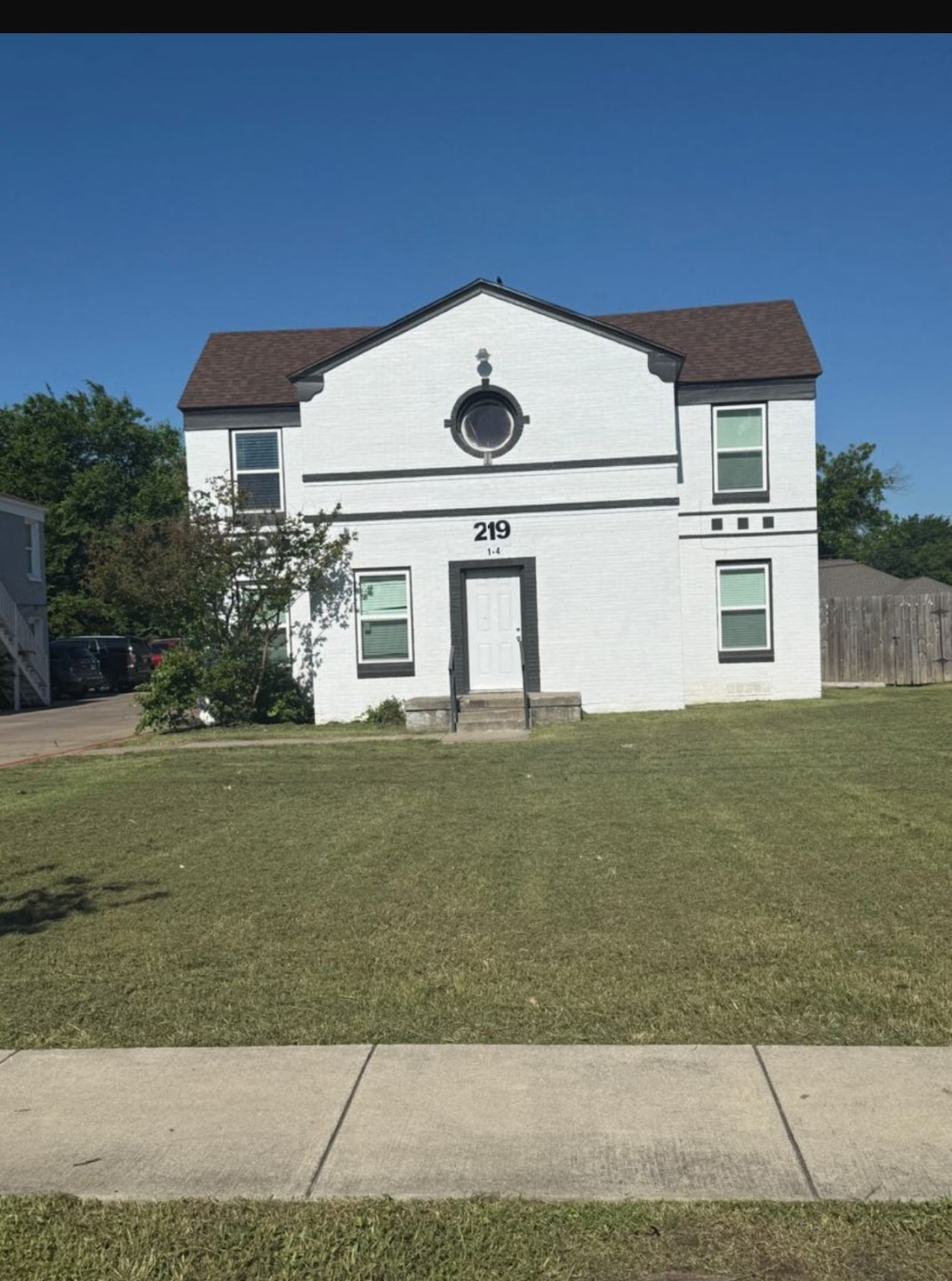 219 SE 13th St unit 4, Grand Prairie, TX 75051 - photo 1