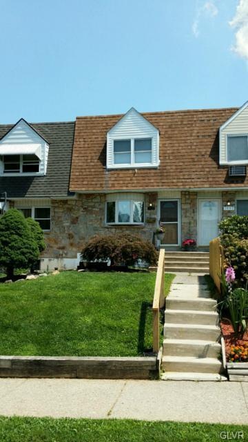 1995 Baker Dr, Allentown, PA 18103 - photo 1