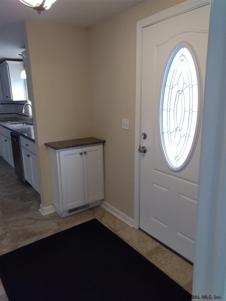 38 Central Ave, Schenectady, NY 12304 - photo 1