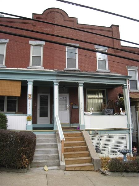 Welcome to 6725 Greenwood St, right in the heart o